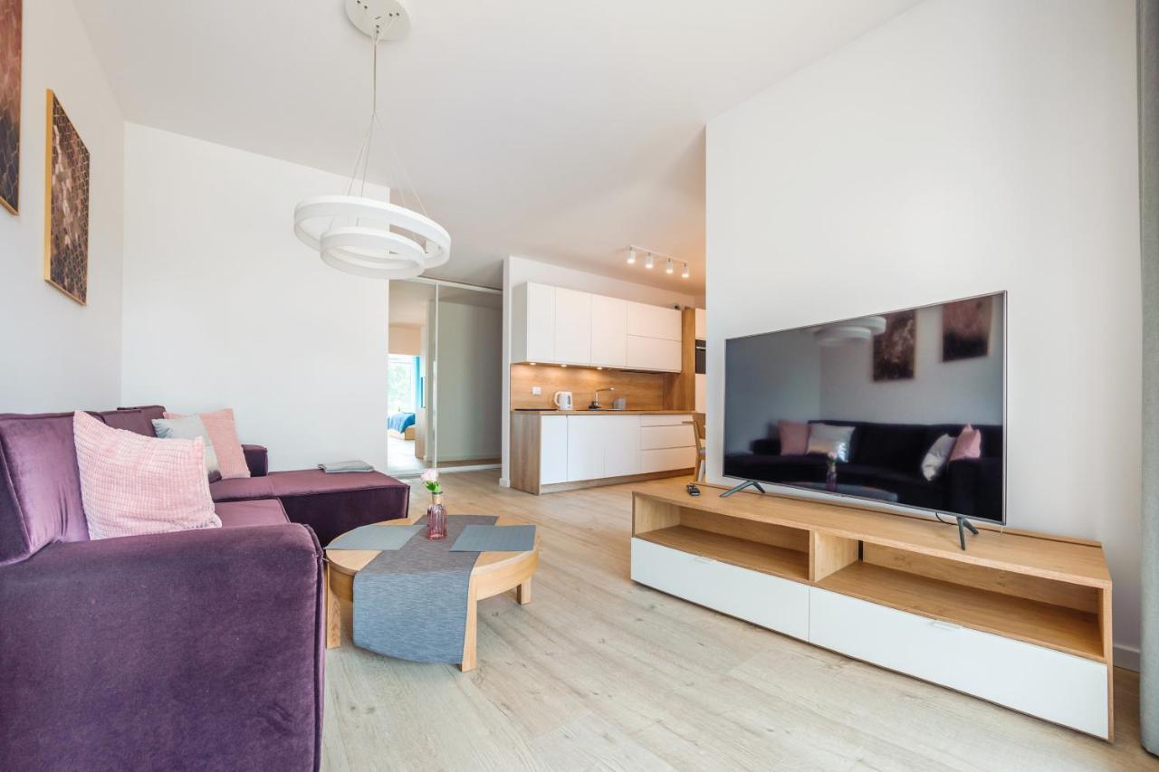 Apartamenty Sun & Snow Nadmorskie Tarasy Z Basenem Kołobrzeg Exterior foto