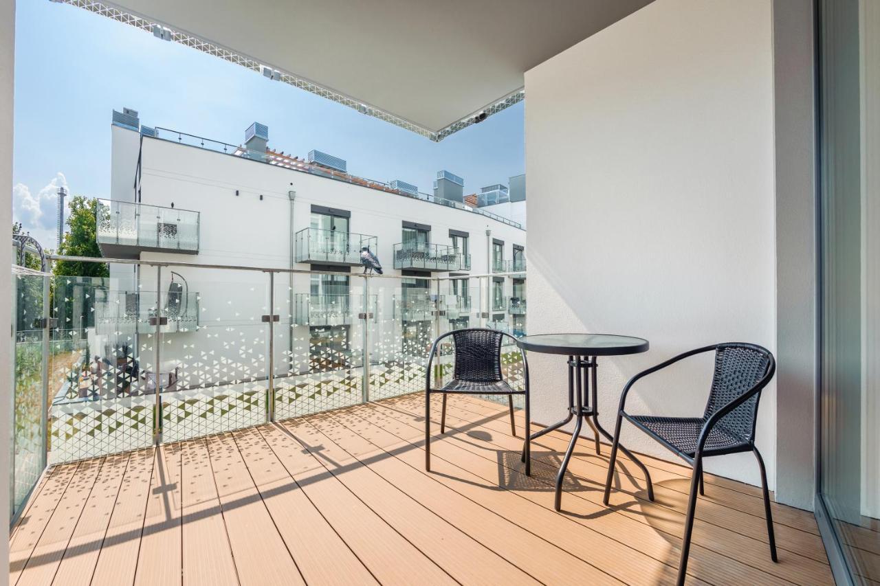 Apartamenty Sun & Snow Nadmorskie Tarasy Z Basenem Kołobrzeg Exterior foto