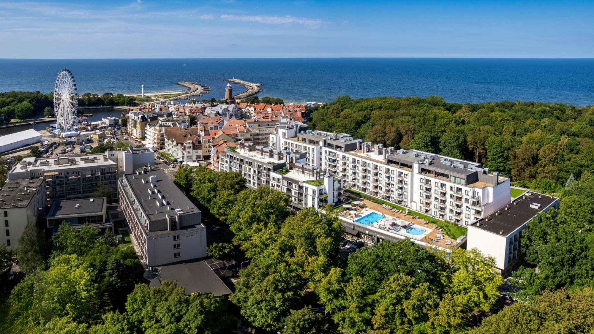 Apartamenty Sun & Snow Nadmorskie Tarasy Z Basenem Kołobrzeg Exterior foto
